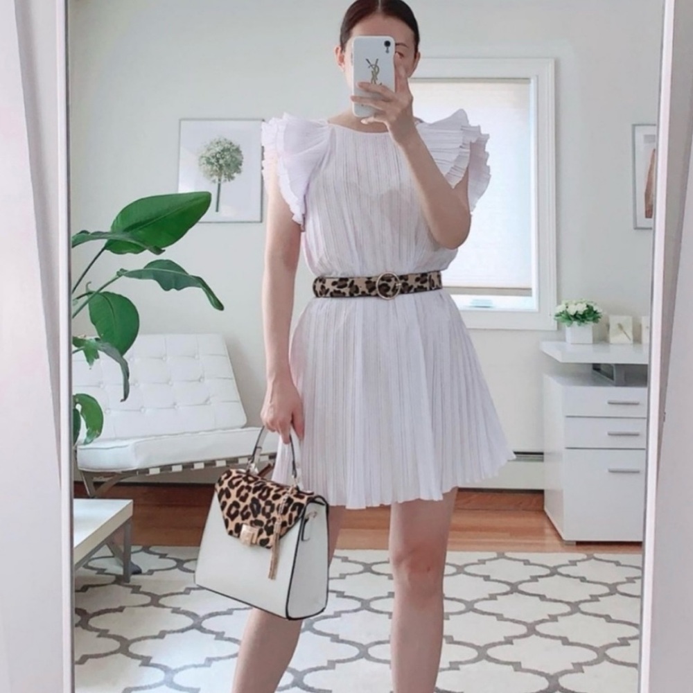 Zara | Pleaded White Dress - Picture 3 of 6